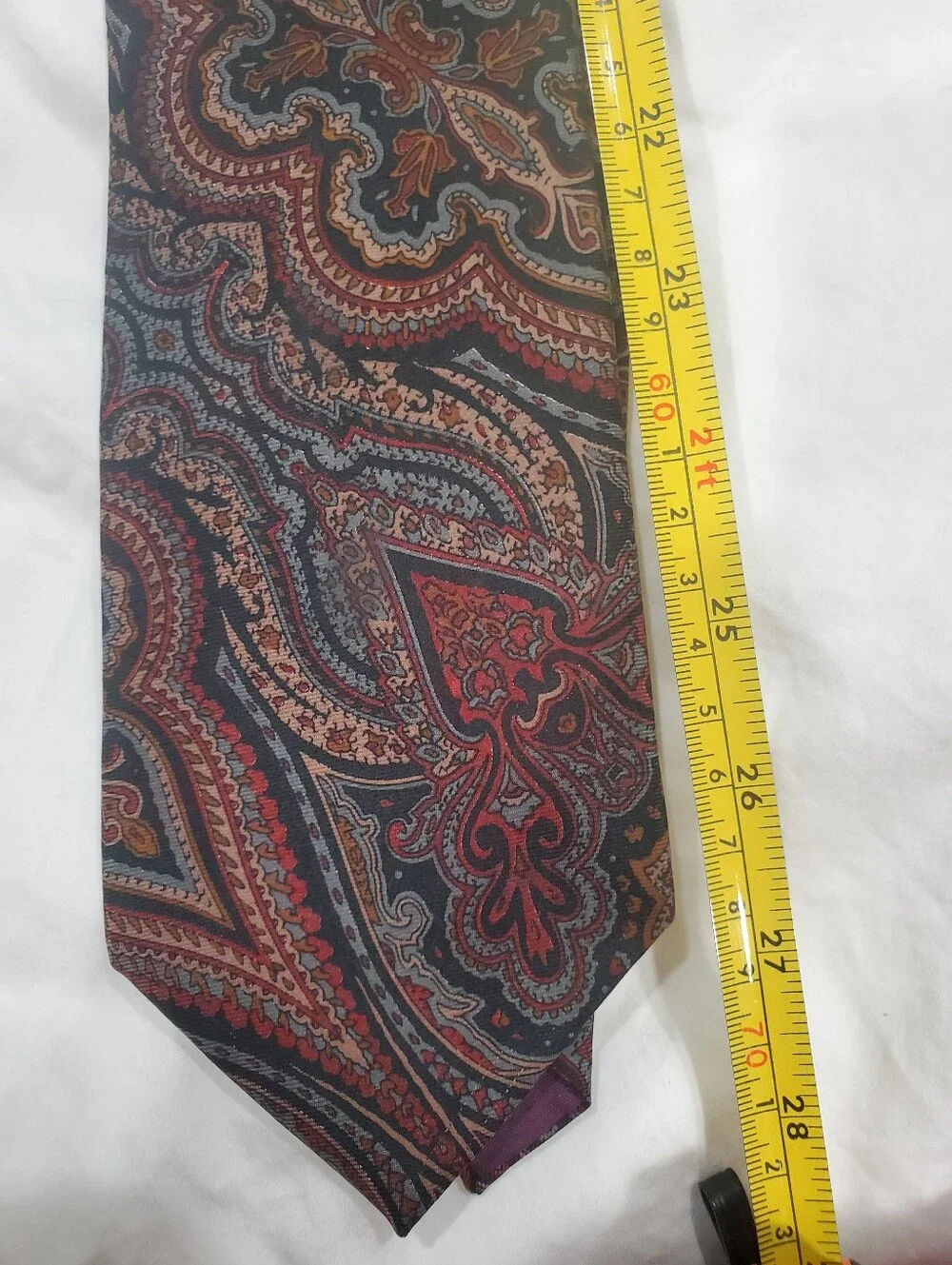 Vtg Guy Laroche Paris Silk Paisley Tie 3.5